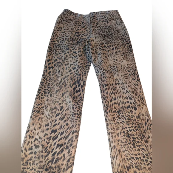 Luxe Slims Leopard Print Pants - Picture 5 of 5